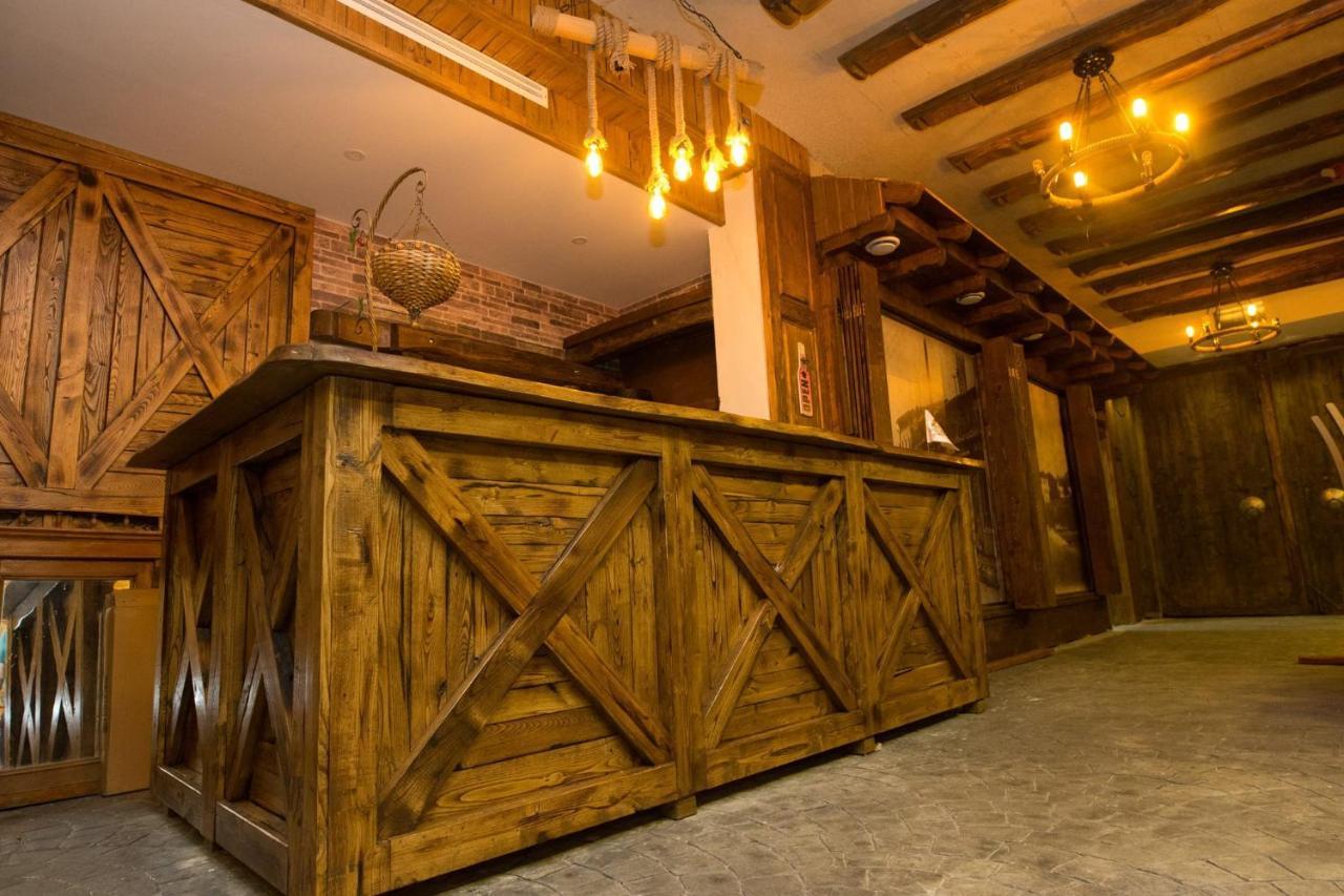 Hotel Happy Gjakova Экстерьер фото